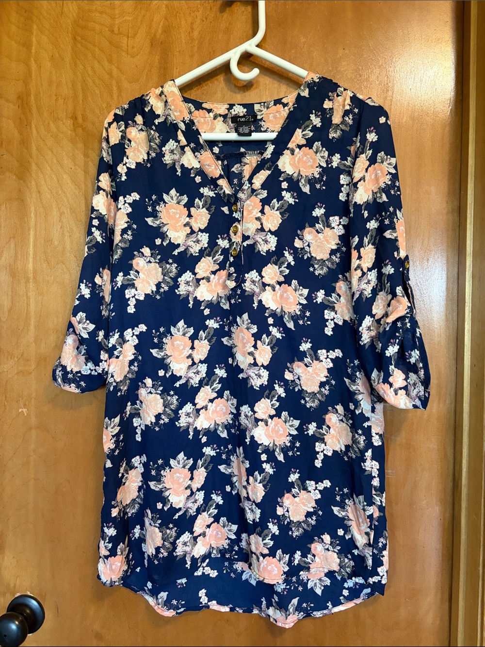 Rue21 Navy Floral V-Neck Blouse with Peach Roses - Size M
